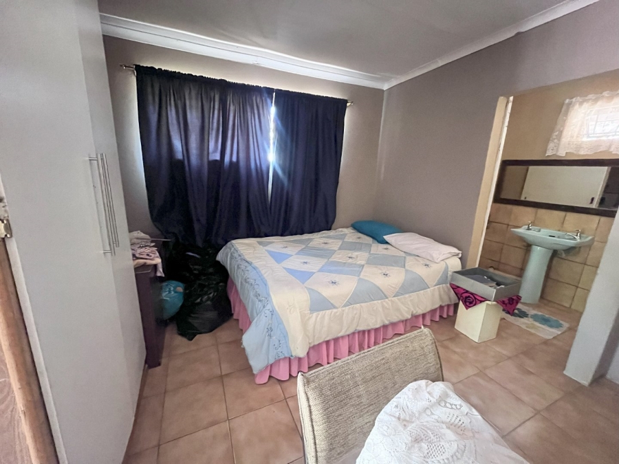 3 Bedroom Property for Sale in Lourierpark Free State